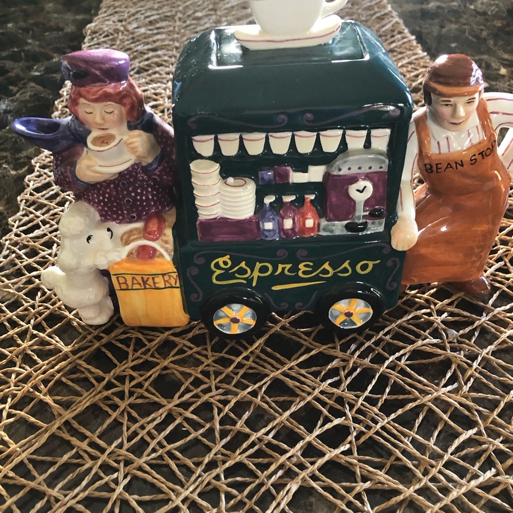 Clay art handpainted espresso to go creamer 1994 made in Sri Lanka